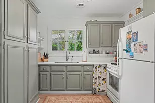 440 Park Ave, South Haven, MI 49090 - Photo 12