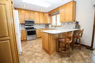 13408 Pleasant View Rd, Three Rivers, MI 49093 - Photo 12