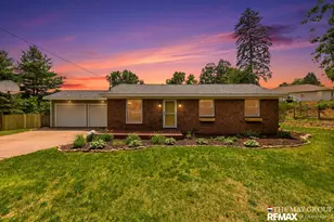 826 Morningside Ct, Lake Odessa, MI 48849 - Photo 1
