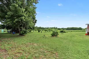 12090 M-40, Gobles, MI 49055 - Photo 26