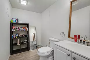 678 Apache Dr, Fremont, MI 49412 - Photo 18