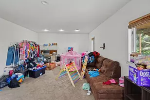 678 Apache Dr, Fremont, MI 49412 - Photo 24