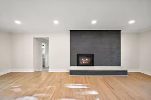 7381 Cathedral Dr, Bloomfield Hills, MI 48301 - Photo 32