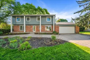 7381 Cathedral Dr, Bloomfield Hills, MI 48301 - Photo 8