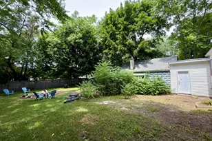 820 Oak St, Manistee, MI 49660 - Photo 6