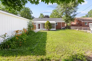 28852 Westfield St, Livonia, MI 48150 - Photo 42