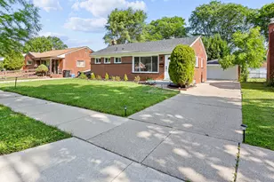 28852 Westfield St, Livonia, MI 48150 - Photo 4