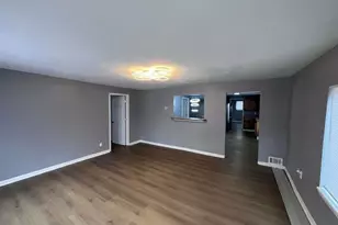 15163 Beech Daly Rd, Taylor, MI 48180 - Photo 4