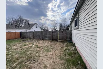 15163 Beech Daly Road, Taylor, MI 48180 - Photo 24