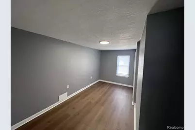 15163 Beech Daly Road, Taylor, MI 48180 - Photo 12