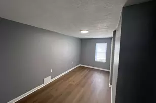 15163 Beech Daly Rd, Taylor, MI 48180 - Photo 12