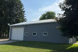 6301 S Stiles Rd, Pentwater, MI 49449 - Photo 4