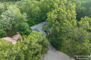 1292 Edinborough Dr, Norton Shores, MI 49441 - Photo 76