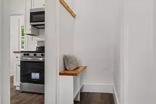 224 W Burnham Street W, Battle Creek, MI 49015 - Photo 12
