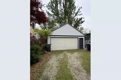 213 W Summit Street, Ann Arbor, MI 48103 - Photo 2