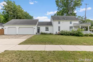 40 S Monroe St NE, Rockford, MI 49341 - Photo 36
