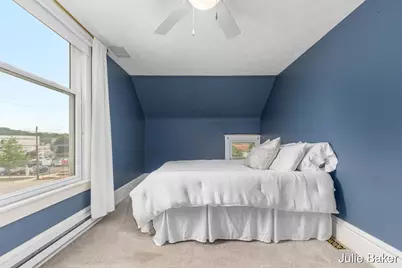 40 S Monroe Street NE, Rockford, MI 49341 - Photo 28
