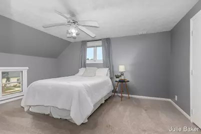 40 S Monroe Street NE, Rockford, MI 49341 - Photo 26