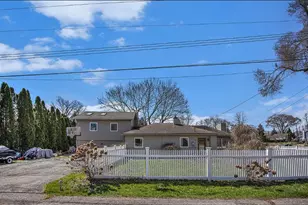 10401 Degrand St, White Lake, MI 48386 - Photo 4