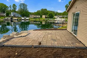 10401 Degrand St, White Lake, MI 48386 - Photo 12