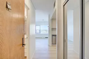 555 E William St, Ann Arbor, MI 48104 - Photo 6