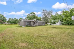 1012 Henderson St, Big Rapids, MI 49307 - Photo 2