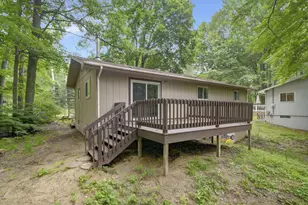 8277 W Ridge Blvd, Stanwood, MI 49346 - Photo 18