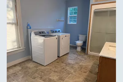 409 E Porter Street, Albion, MI 49224 - Photo 30