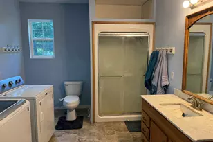 409 E Porter St, Albion, MI 49224 - Photo 16