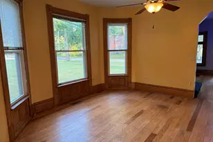 409 E Porter St, Albion, MI 49224 - Photo 12