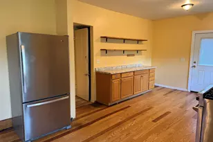 409 E Porter St, Albion, MI 49224 - Photo 10