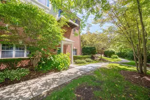 39688 Rockcrest Ln, Northville, MI 48168 - Photo 4