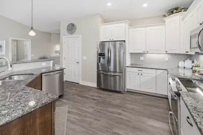 9470 Sassafras Trail, Portage, MI 49002 - Photo 14
