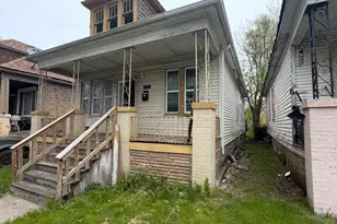 17206 Fenelon St, Hamtramck, MI 48212 - Photo 2