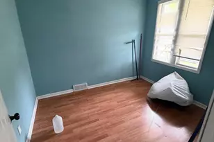17206 Fenelon St, Hamtramck, MI 48212 - Photo 4