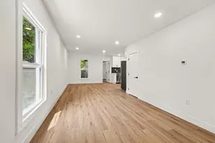 1967 Francis Ave SE, Grand Rapids, MI 49507 - Photo 4