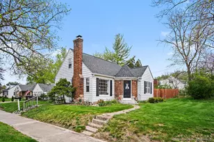 2101 Boston St SE, Grand Rapids, MI 49506 - Photo 1