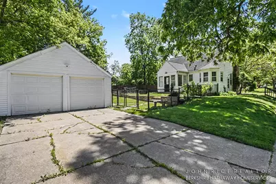 2101 Boston Street SE, Grand Rapids, MI 49506 - Photo 1