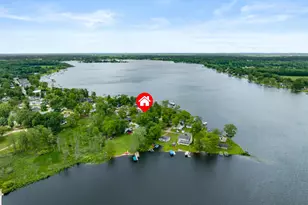 11065 E Indian Lake Dr, Vicksburg, MI 49097 - Photo 2
