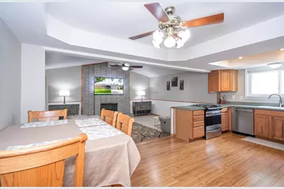 14490 Edshire Drive, Sterling Heights, MI 48312 - Photo 16