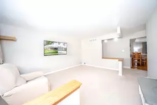 14490 Edshire Dr, Sterling Heights, MI 48312 - Photo 48