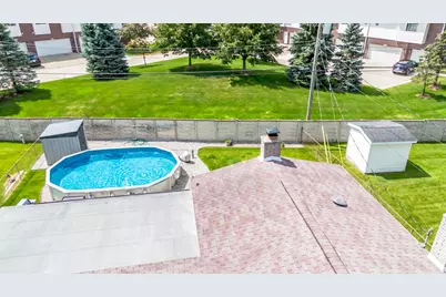 14490 Edshire Drive, Sterling Heights, MI 48312 - Photo 34