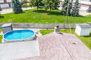 14490 Edshire Dr, Sterling Heights, MI 48312 - Photo 34