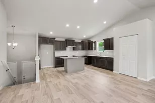 71372 Embassy Rd, Edwardsburg, MI 49112 - Photo 4