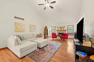 3986 Arcadia Dr, Ann Arbor, MI 48108 - Photo 6