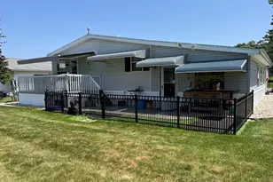 7286 Oak Brook Cir, Portage, MI 49002 - Photo 4