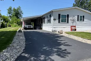 7286 Oak Brook Cir, Portage, MI 49002 - Photo 2