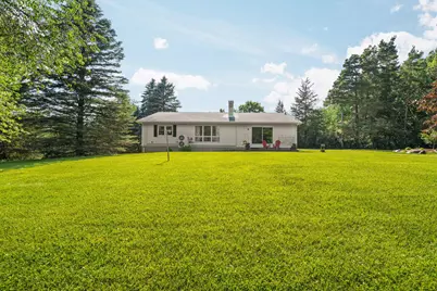 10663 Hall Road, Whitmore Lake, MI 48189 - Photo 14