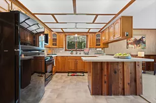10663 Hall Rd, Whitmore Lake, MI 48189 - Photo 42