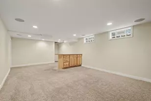2324 Estelle Dr SE, Grand Rapids, MI 49506 - Photo 16